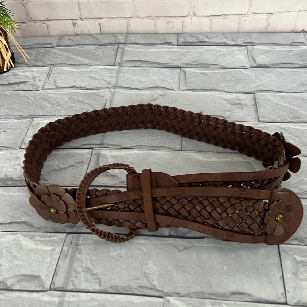 Belt medium braided brown bohemian